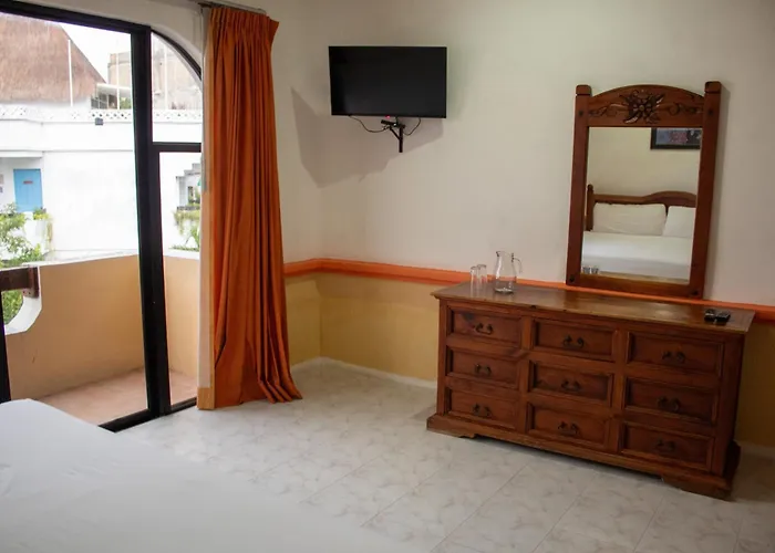 Hotel Vista Caribe 5ta Av a 5 Pasos de la Playa Playa del Carmen